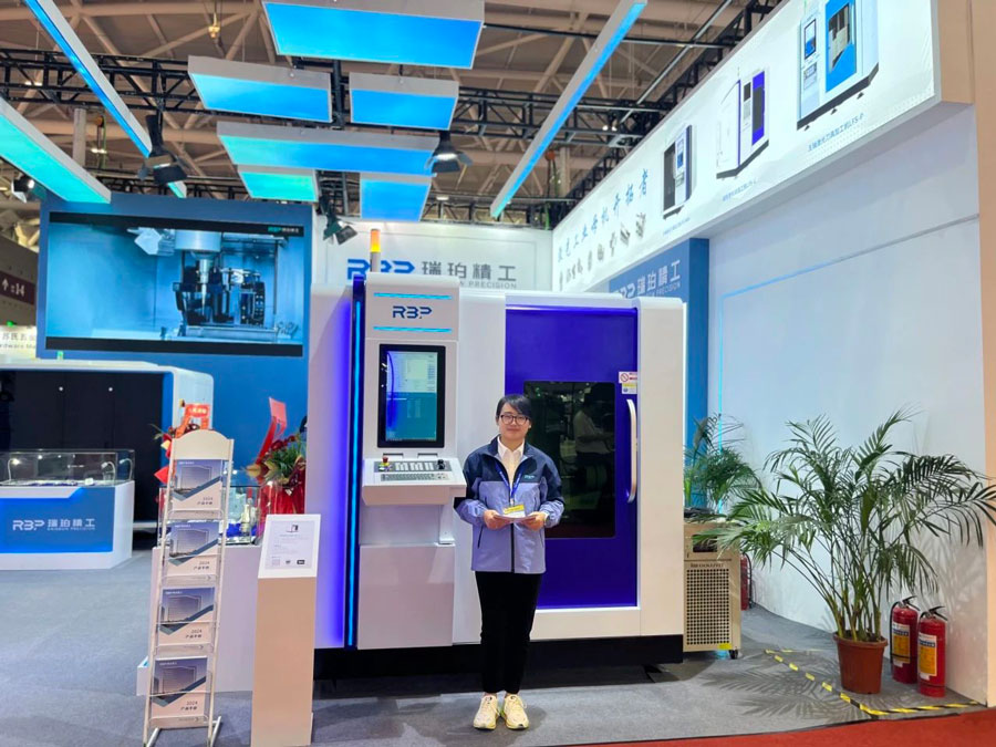 null 17405599548979037.jpg